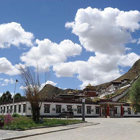 Wanrun International Resort Hotel In Tibet Xigaze Eksteriør bilde