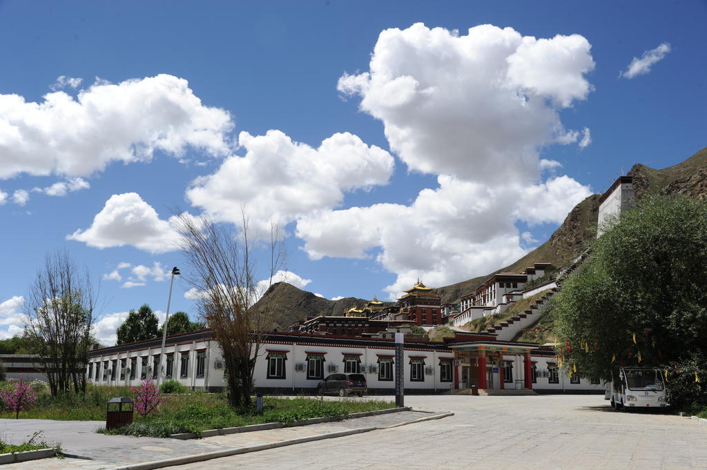 Wanrun International Resort Hotel In Tibet Xigaze Eksteriør bilde