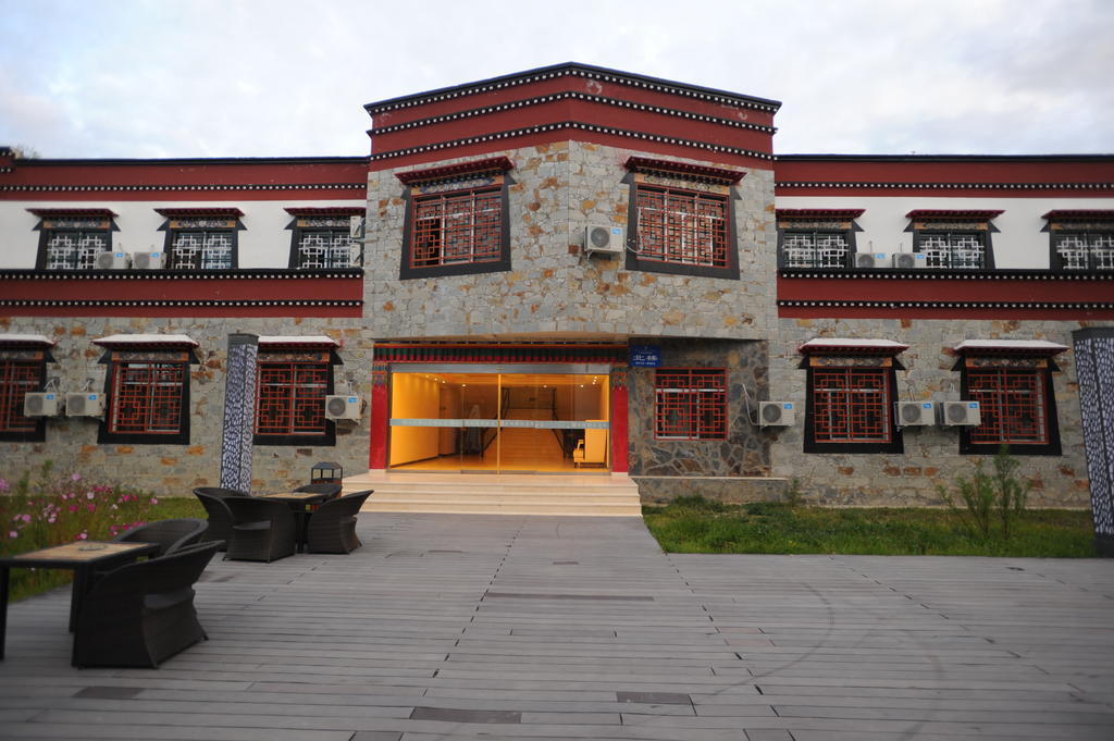 Wanrun International Resort Hotel In Tibet Xigaze Eksteriør bilde